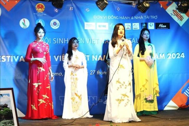 Festival sinh viên 'Tôn vinh tiếng Việt, văn hoá Việt' tại Italia